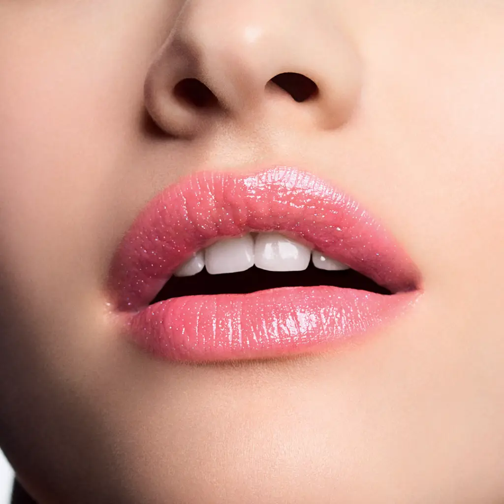 3b-Lips-Artistry-Holo